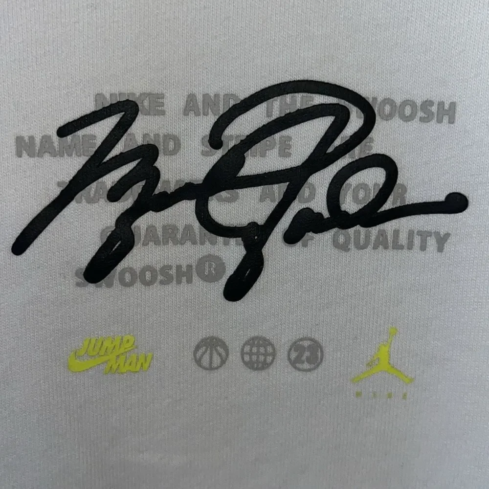 White Michael Jordan Jumpman 23 Nike Air Basketball t shirt M